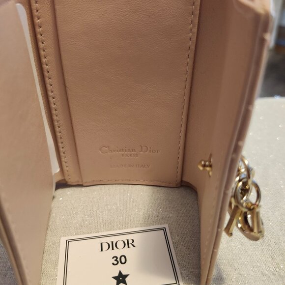 Mini dior veronia wallet - Picture 2 of 2